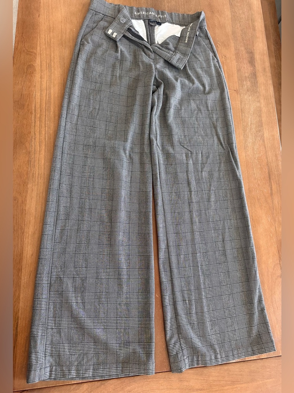 American Eagle Outfitters Gray Plaid Wide-Leg Pants